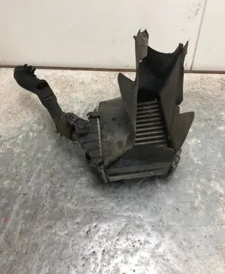 Volkswagen New Beetle Intercooler radiator 1C0145803 1C0121467 1C0145844C