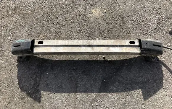 Subaru Legacy Front bumper cross member
