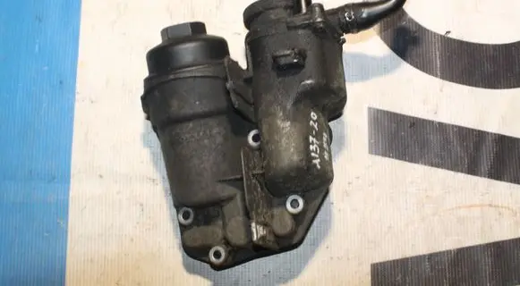 Engine oil radiator