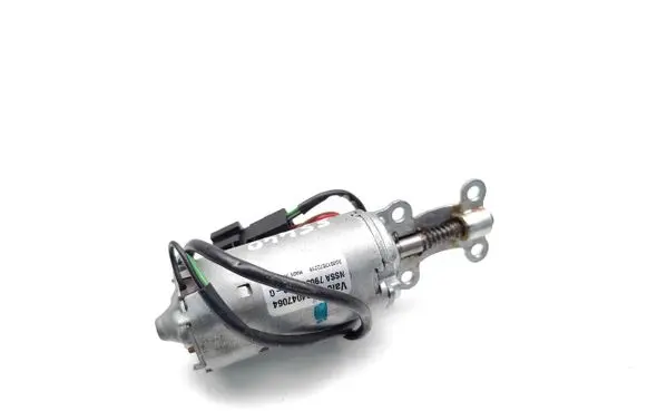 Mercedes-Benz ML W164 Steering column adjust motor 24047064 7903N0453G A06017072218