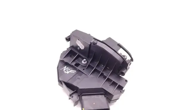 Ford C-MAX II Front door lock AM5A-U21813-DB