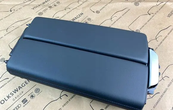 Audi A3 S3 8V Armrest VITIAPL01532718312