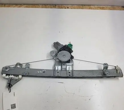 Nissan Leaf I (ZE0) Front door window regulator with motor 807303NF1A