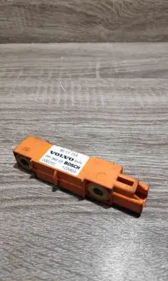 Volvo XC90 Airbag deployment crash/impact sensor 8651754 006255