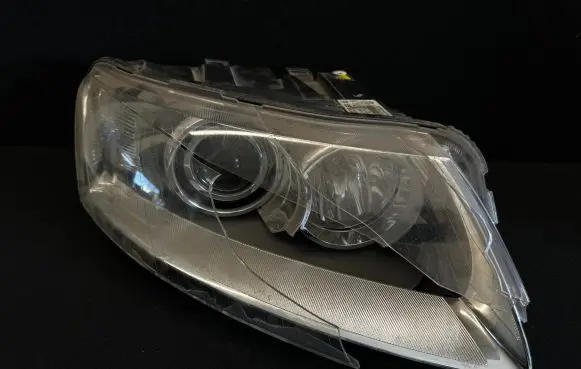 Audi A6 S6 C6 4F Headlight/headlamp 4F0941030