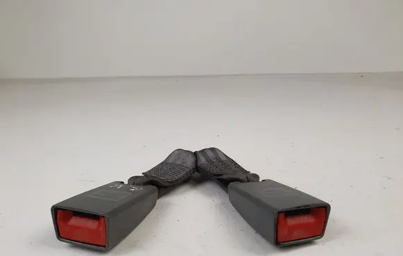 Chrysler Sebring (JS) Middle seatbelt buckle (rear) OYUS51D5AB 24199072