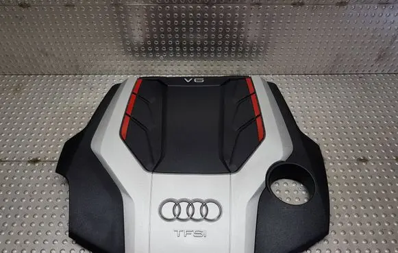 Audi RS5 Engine cover (trim) S26370426 06M103925P