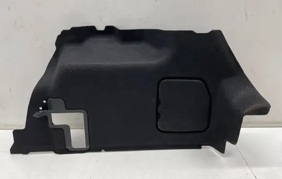 Trunk/boot side trim panel