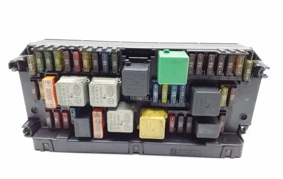 Mercedes-Benz E W212 Fuse module A2129008507