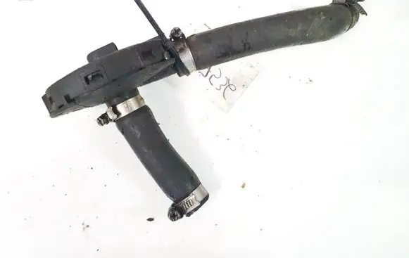 Breather/breather pipe/hose