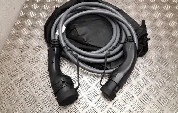 BMW 5 G60 G61 Electric car charging cable 5B6EC26