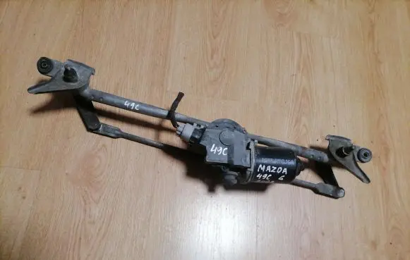 Mazda 6 Front wiper linkage and motor 8492002390