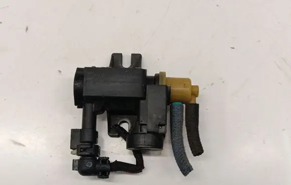 Valve vacuum