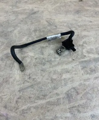 Volkswagen PASSAT B7 Negative earth cable (battery) 1K0915181H