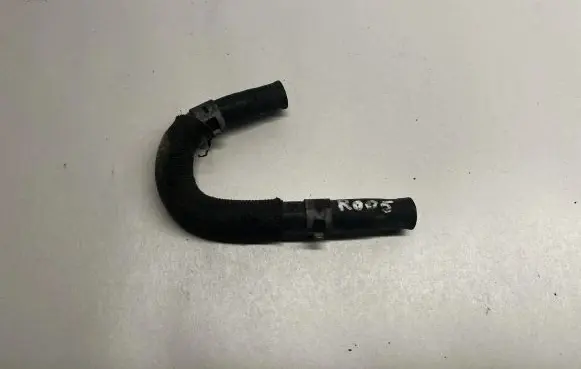 Volkswagen Touareg II Engine coolant pipe/hose VRU03H133322E