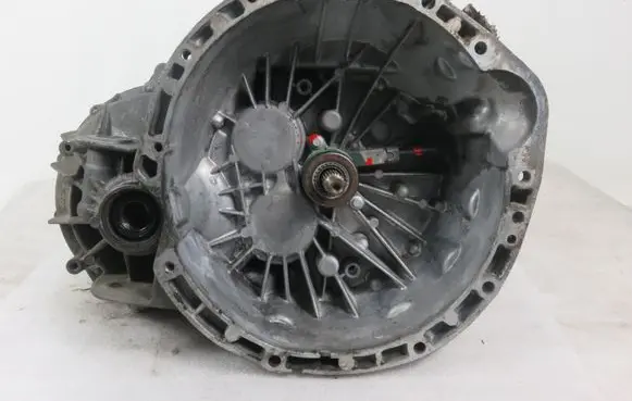 Renault Master III Manual 6 speed gearbox C024813 PF6058