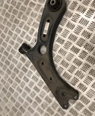 Hyundai i30 Front lower control arm/wishbone 54500G4AA0