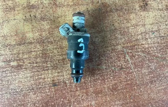 Fuel injector