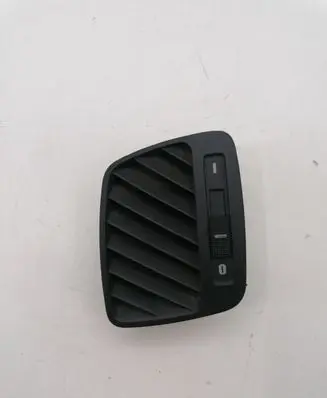 Audi A6 S6 C5 4B Dashboard air vent grill cover trim 4B0819793