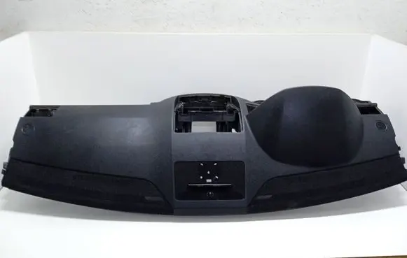 Mercedes-Benz C W204 Dashboard A2046803787 A2045405606