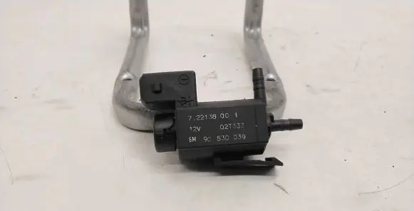 Opel Zafira A Turbo solenoid valve 90530039 72213800 02T333