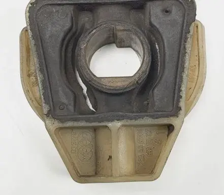 Seat Ibiza III (6L) Radiator mount bracket 6Q0121367