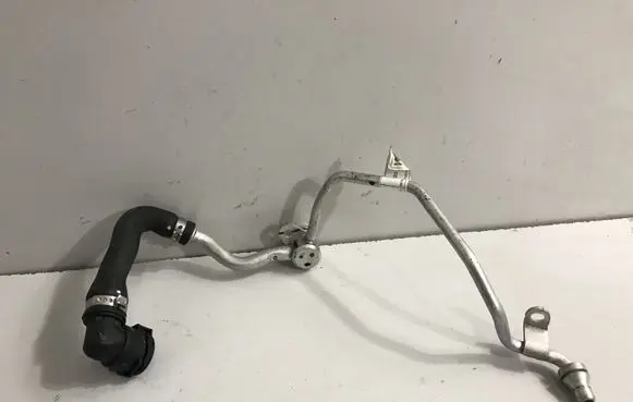 BMW 7 G11 G12 Engine coolant pipe/hose 1234567