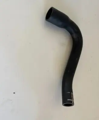Opel Meriva A Breather hose/pipe 55578995