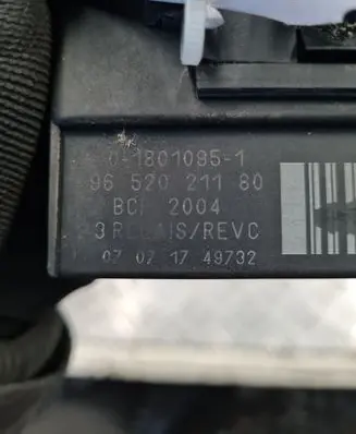Glow plug pre-heat relay