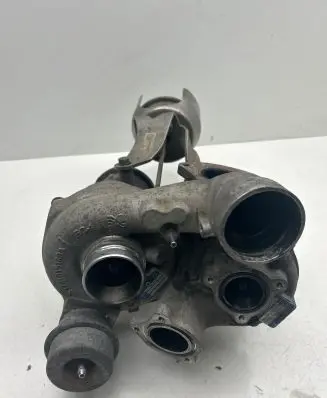 Mercedes-Benz C W204 Turbo A6510900980 50189795 5304370008