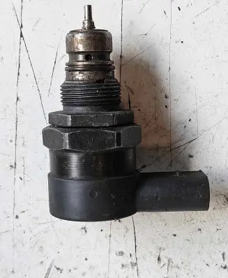 Fuel pressure sensor