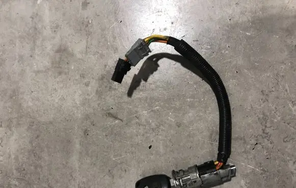 Renault Master II Ignition lock 