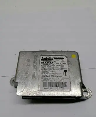 Renault Megane II Airbag control unit/module 8200411004A