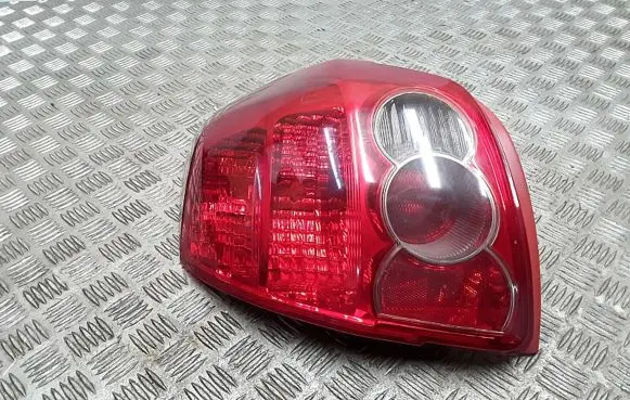 Toyota Auris 150 Rear/tail lights koito02114