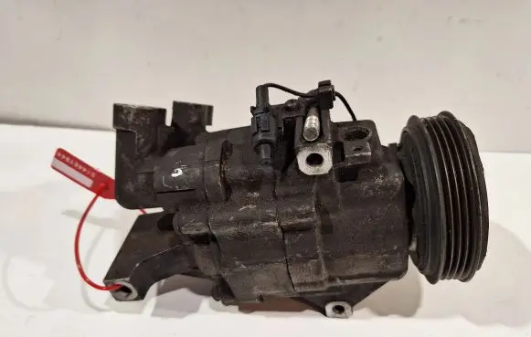 Opel Agila B Air conditioning (A/C) compressor (pump) 95200-51A0