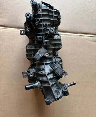 Ford Edge II Intake manifold FT4E9424AD