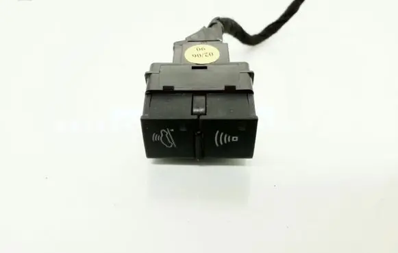 Audi A4 S4 B7 8E 8H Alarm switch 8E2962109