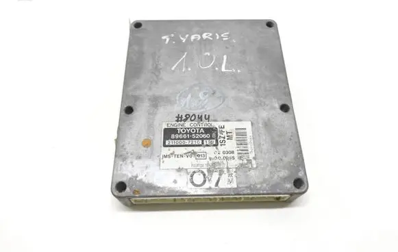 Toyota Yaris Engine control unit/module 8966152060 211000721C