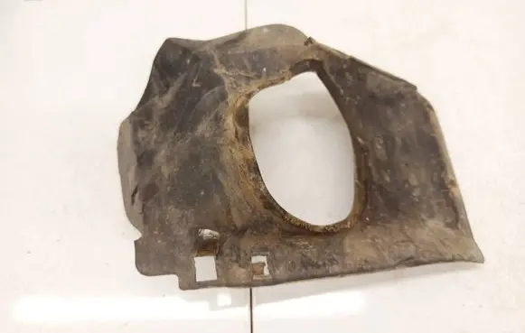 Skoda Superb B5 (3U) Engine splash shield/under tray 8D1864309