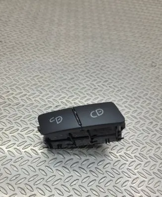 Mercedes-Benz CLS C218 X218 Central locking switch button A2049058502