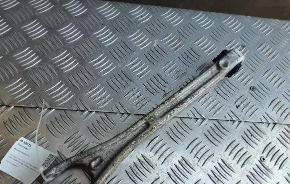 Maserati Levante Rear upper control arm/wishbone 06700028080