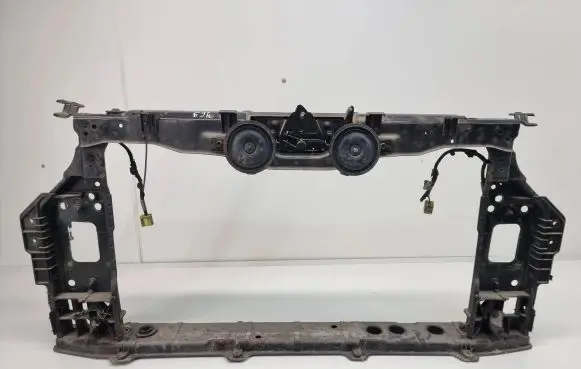Hyundai i40 Radiator support slam panel