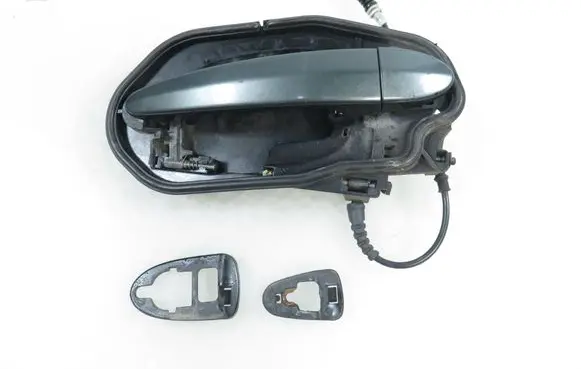 BMW X3 E83 Front door exterior handle 7034544