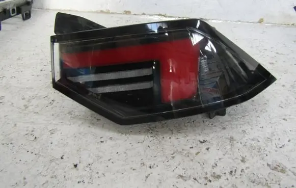 Opel Astra L Rear/tail lights 9857838980