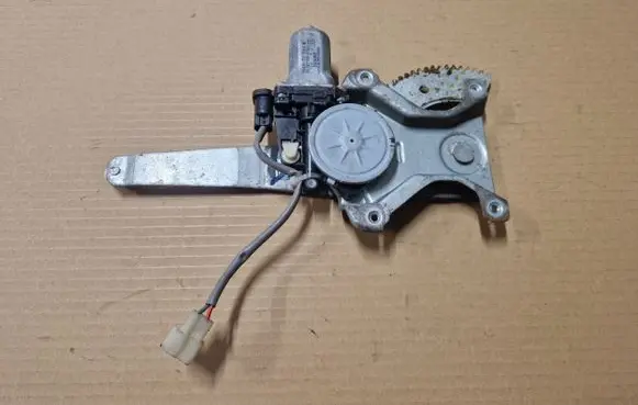Mazda BT-50 Rear door window regulator with motor UR657258X AE2621004260