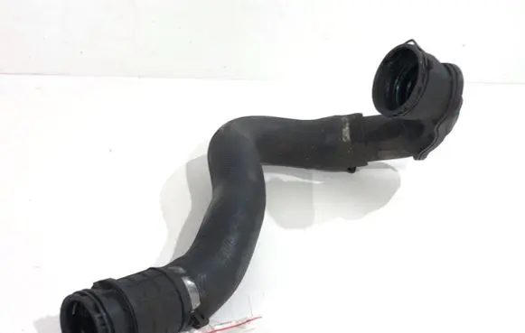 Intercooler hose/pipe