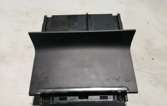 Ashtray (front)