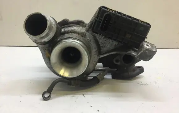 BMW 1 E81 E87 Turbo 7800594C GT1749V