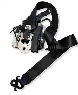 BMW 7 G11 G12 Front seatbelt 3211