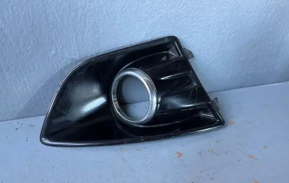 Ford C-MAX II Front fog light trim/grill AM51R19952C